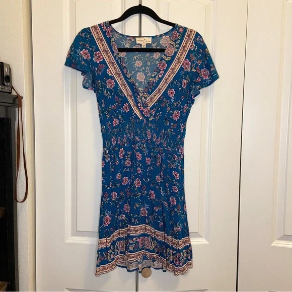 Bebop Dresses | Bebop Blue Floral Short Sleeve Flowy Mini Dress | Color: Blue/Pink | Size: S | Alabasterthrift's Closet Bebop Dresses | Bebop Blue Floral Short Sleeve Flowy Mini Dress | Color: Blue/Pink | Size: S | Alabasterthrift's Closet